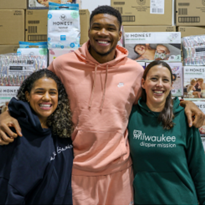 HONEST X MILWAUKEE DIAPER MISSION DRIVE